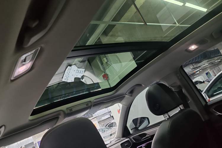 Used Volkswagen Tayron 2019 330TSI Two-Wheel Drive Luxury Model China VI Standard