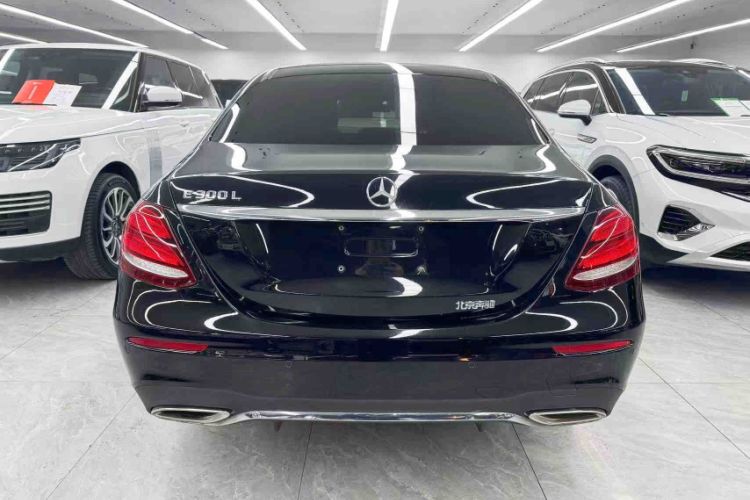 Used Mercedes-Benz E-Class 2018 E 300 L Sporty and Stylish Model
