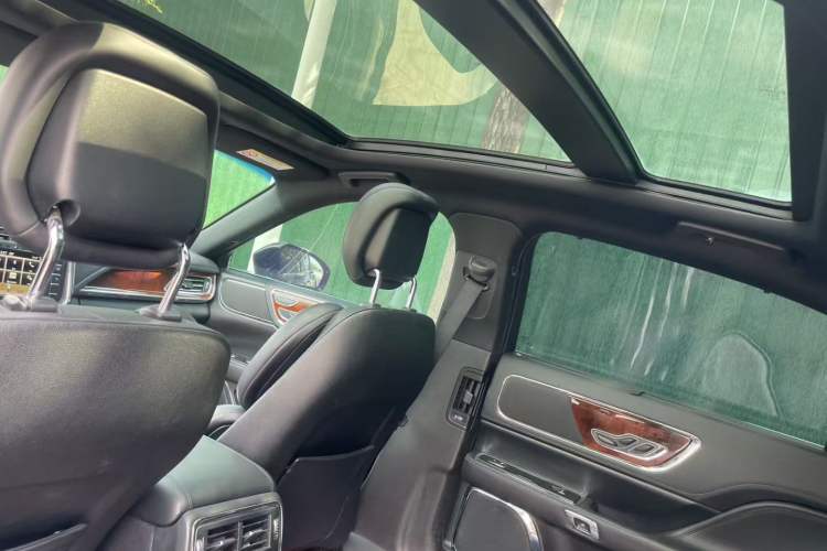 Used Lincoln Continental 2017 2.0T Two-Wheel-Drive Luxury Edition
