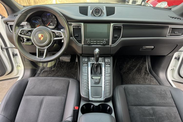 Used Porsche Macan 2017 Macan 2.0T
