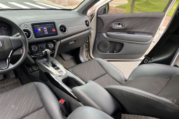 Used Honda XR-V 2017 1.8L EXi CVT Comfort Version
