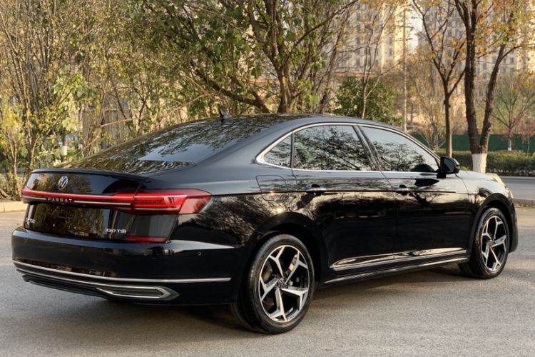 Used Volkswagen Passat 2023 Restyled 330TSI Starry Luxury Edition
