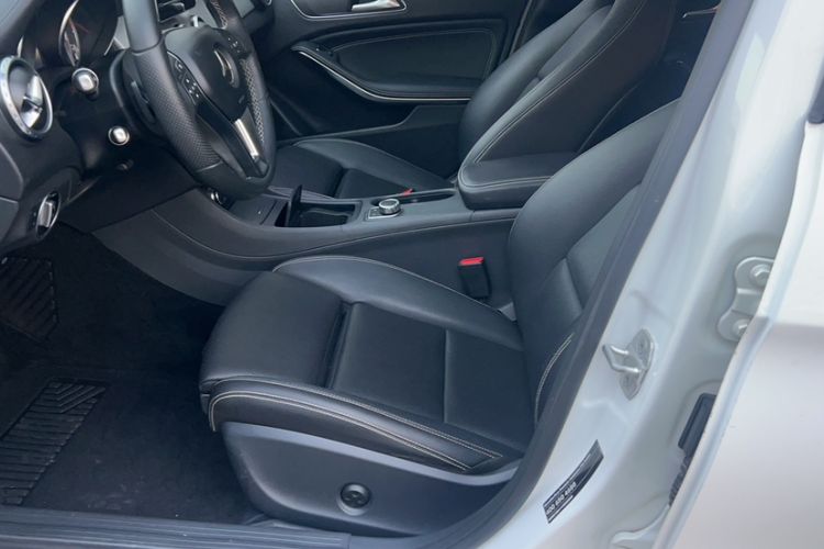 Used Mercedes-Benz GLA 2016 GLA 200 Fashion Model
