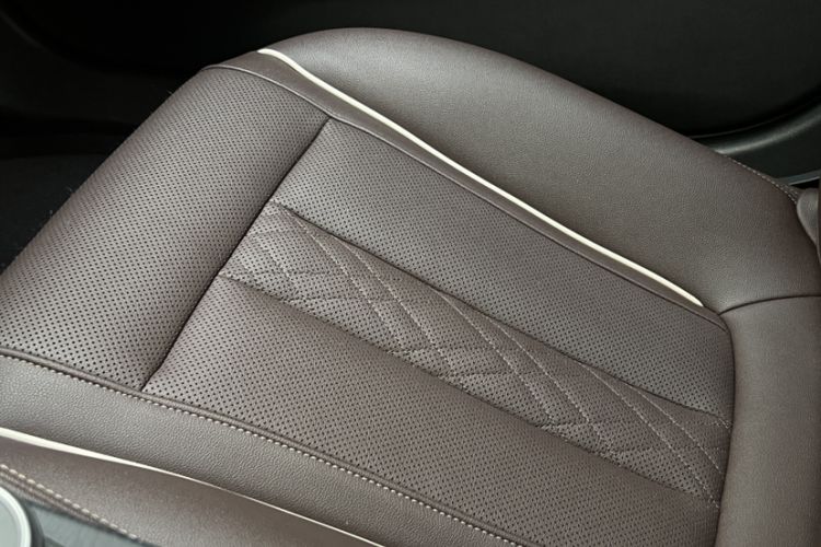 Used BMW 5 Series 2022 530Li Leading Model M Sport Package
