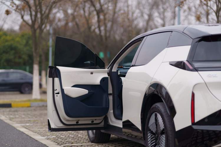 Used Zeekr X 2023 Four-Wheel Drive YOU Edition 4 Seats