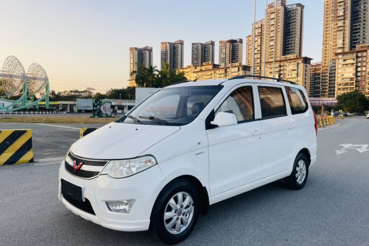 Used Wuling Hongguang 2015 1.5L S Basic Version China V Standard