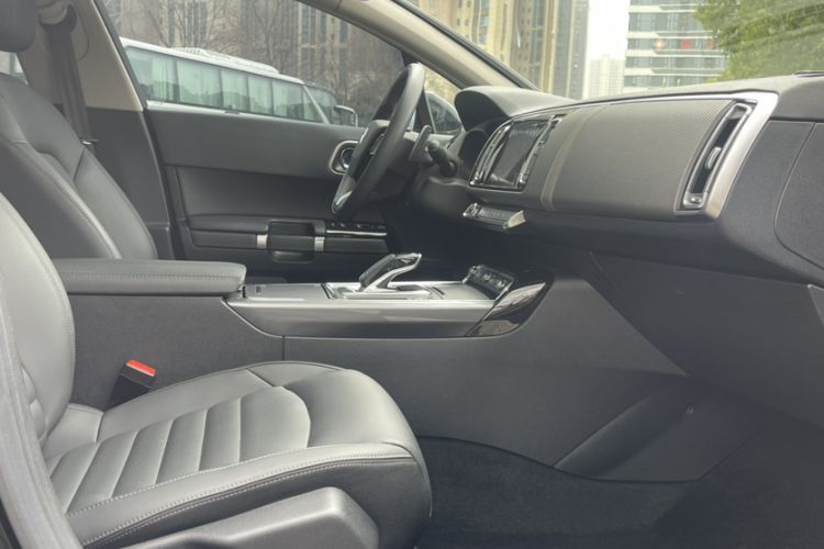 Used Citroen C6 2021 400THP Comfort Edition
