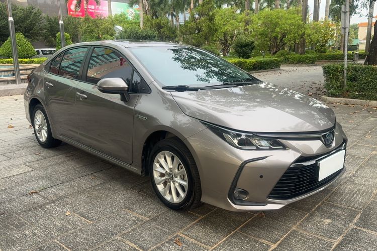 Used Toyota Corolla 2021 Dual-Motor 1.8L E-CVT Elite Edition
