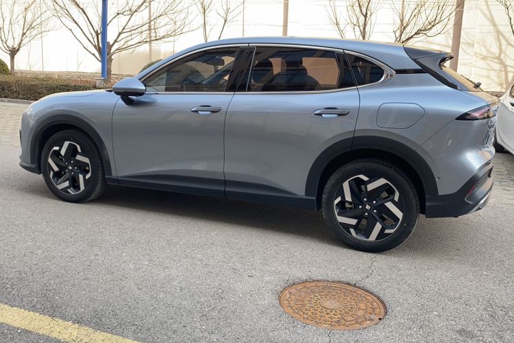 Used Baojun Yunhai 2024 140km Plug-in Hybrid Version
