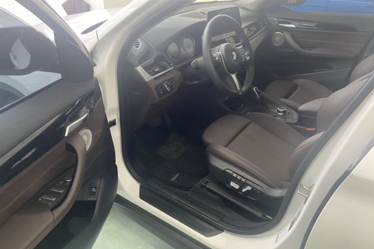 Used BMW X1 2021 Restyled sDrive25Li Leading Edition
