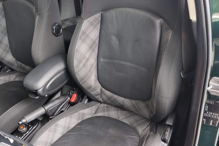 Used  MINI 2016 1.5T COOPER Five-Door Edition
