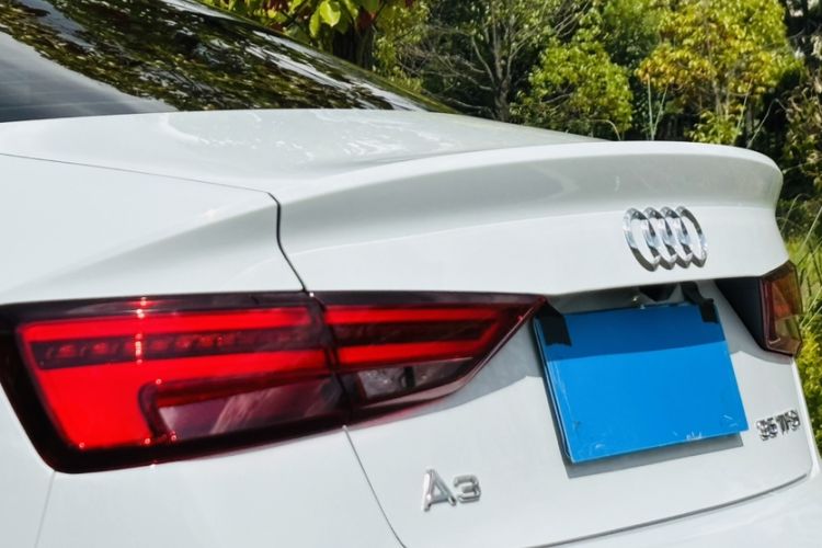 Used Audi A3 2020 Limousine 35 TFSI Fashion Edition China VI Emission Standard
