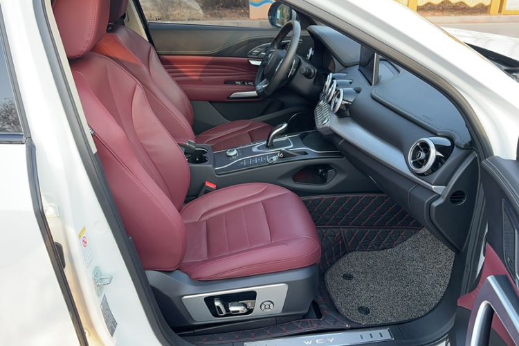 Used Wey VV7 2019 Upgraded Model 2.0T Flagship Version China VI