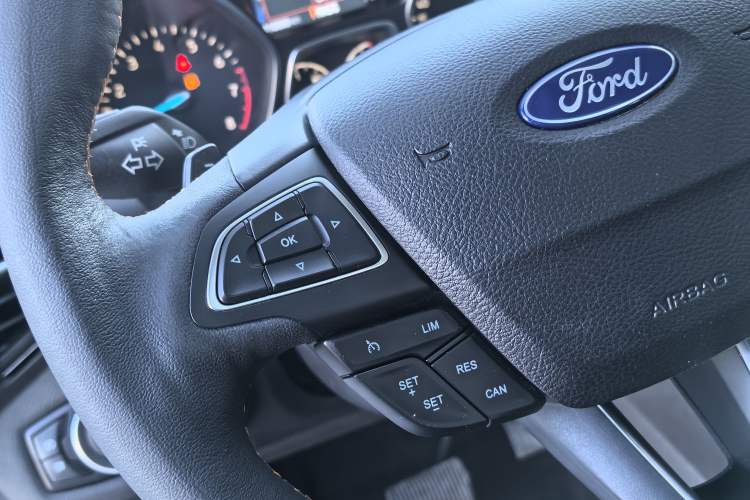 Used Ford Kuga 2017 EcoBoost 245 Four-Wheel-Drive Sport Model
