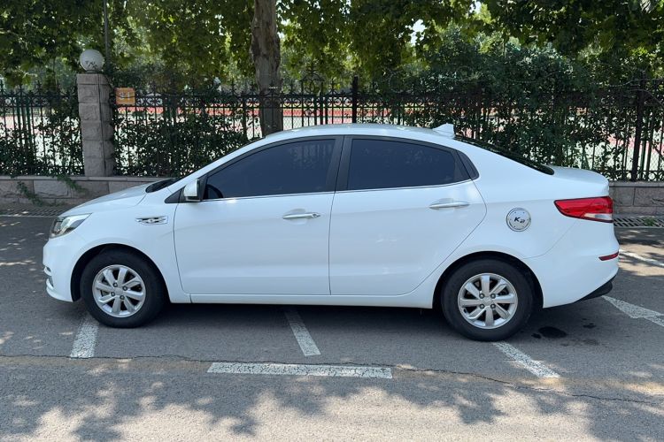 Used Kia K2 2015 Sedan 1.4L Automatic GLS
