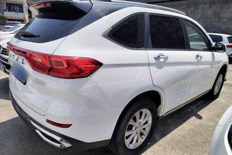 Used Haval M6 2021 PLUS 1.5T DCT Luxury Smart Connectivity Model
