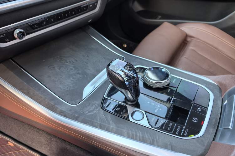 Used BMW X5 2019 xDrive40i Luxury Model with M Sport Package
