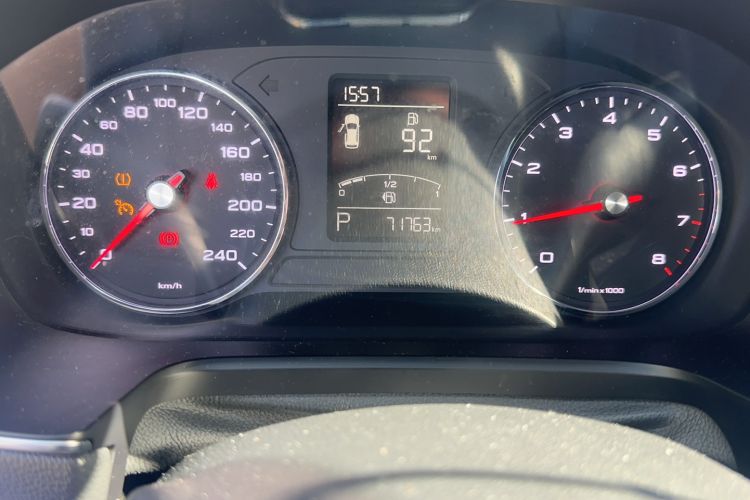 Used Roewe RX5 2016 20T Two-Wheel Drive Automatic Flagship Edition
