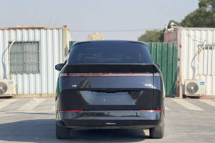 Used XPeng X9 2024 702 Ultra-Long Range Max