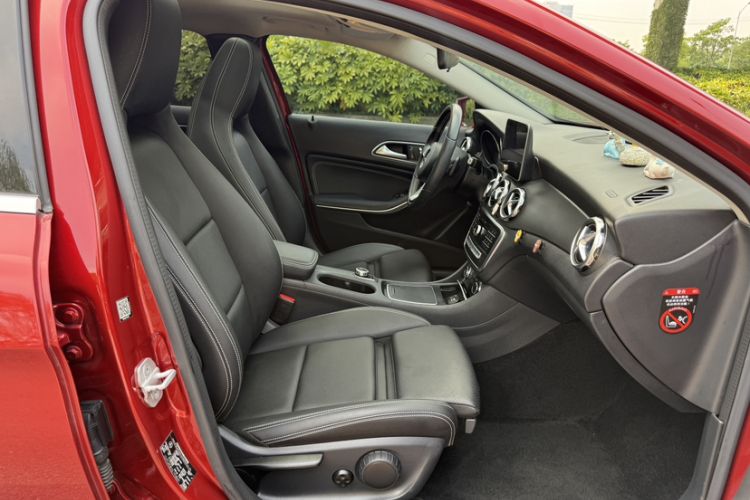 Used Mercedes-Benz GLA 2017 GLA 200 Sport Edition
