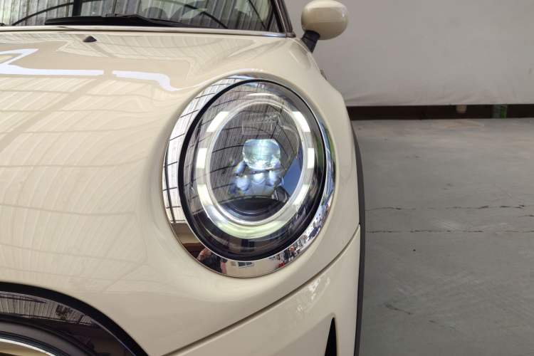 Used  MINI 2023 1.5T ONE