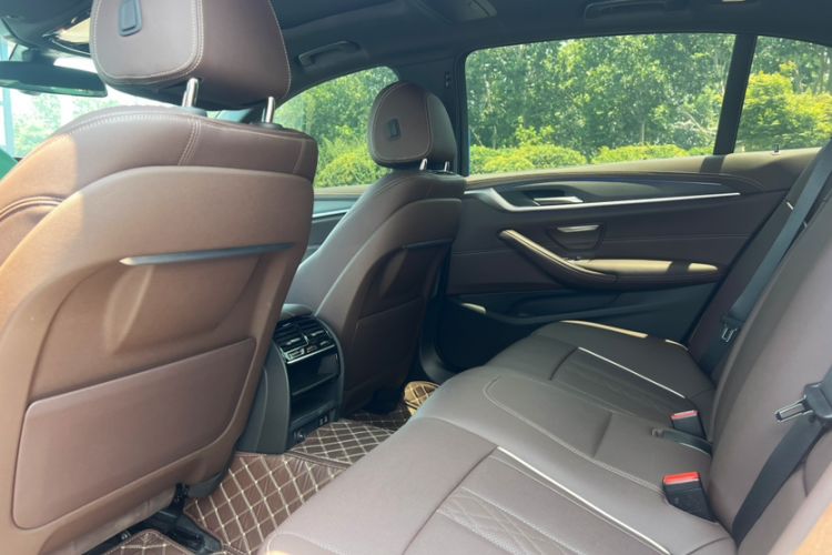 Used BMW 5 Series 2023 530Li Leading Model M Sport Package
