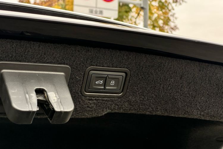 Used Audi A8 2019 Facelifted Plus A8L 50 TFSI quattro Comfort Version