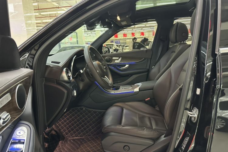 Used Mercedes-Benz GLC 2020 GLC 300 L 4MATIC Dynamic Edition
