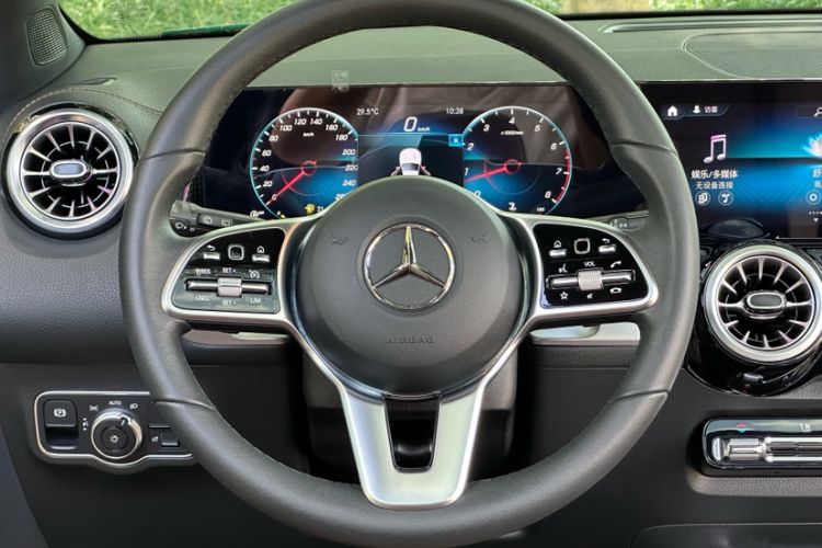Used Mercedes-Benz GLB 2022 GLB 220 Fashion Model