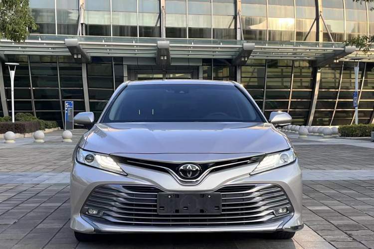 Used Toyota Camry 2019 Revised Version 2.0G Luxury Edition
