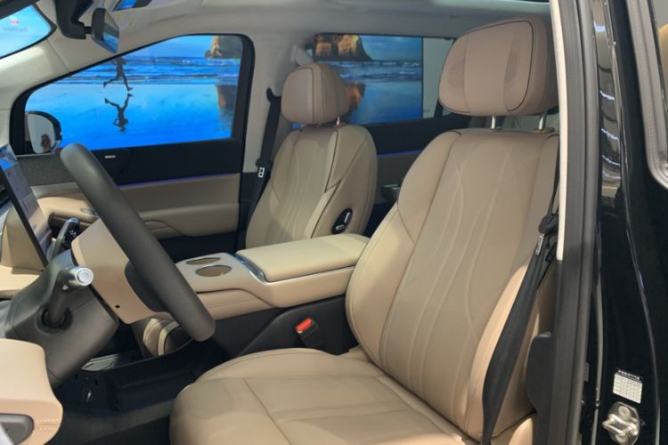 Used XPeng X9 2024 610 Long-Range Pro
