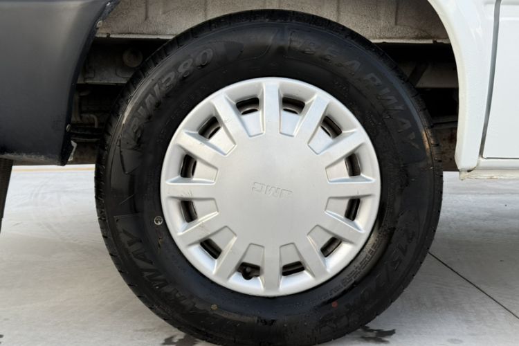 Used JMC Transit 2017 2.8T Commercial Version Short Wheelbase Mid-Roof 6/7/8-Seater JX493
