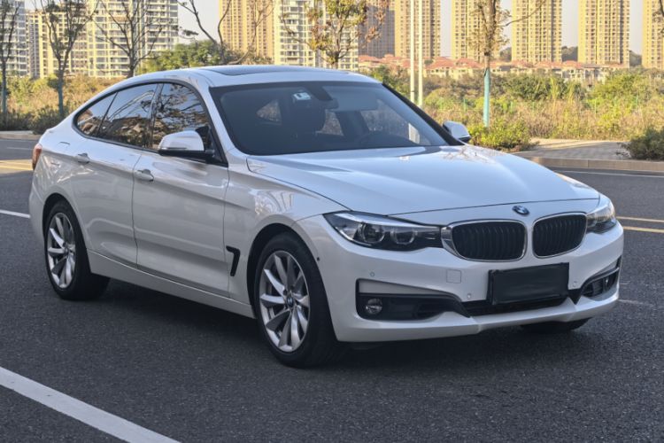 Used BMW 3 Series GT 2018 320i Sport Edition
