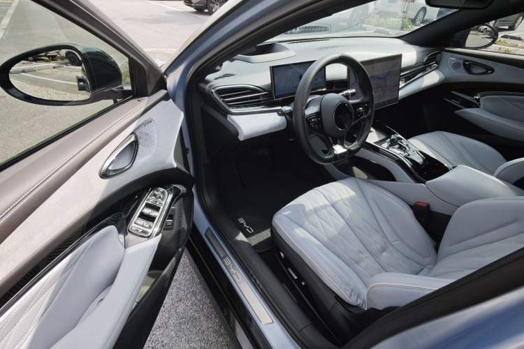 Used BYD Seal 2022 700 km Long-Range Rear-Wheel-Drive Version
