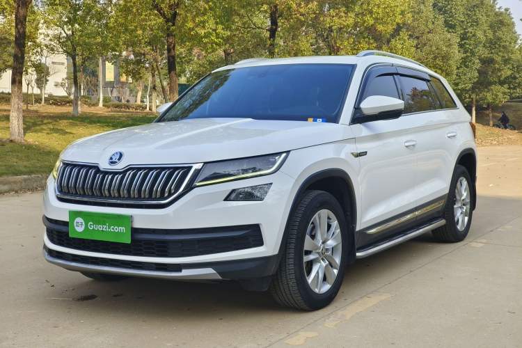 Used Skoda Kodiaq 2018 Facelifted TSI330 5-Seater Two-Wheel-Drive Luxury Enjoyment Edition
