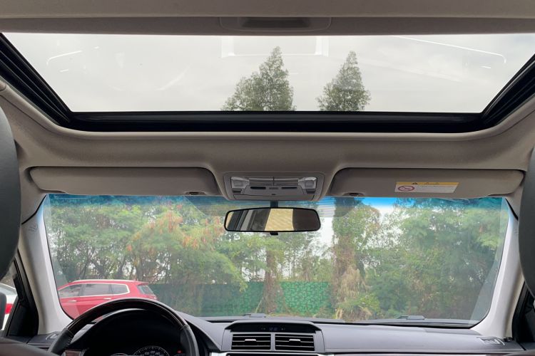 Used Toyota Camry 2016 2.5G 10th Anniversary Deluxe Navigation Edition
