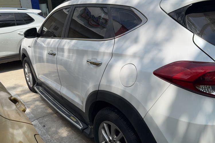 Used Hyundai Tucson 2015 1.6T Dual-Clutch Two-Wheel-Drive Smart Model
