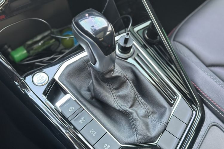 Used Volkswagen Tayron 2019 330TSI Two-Wheel-Drive Luxury Version China V Emission Standard