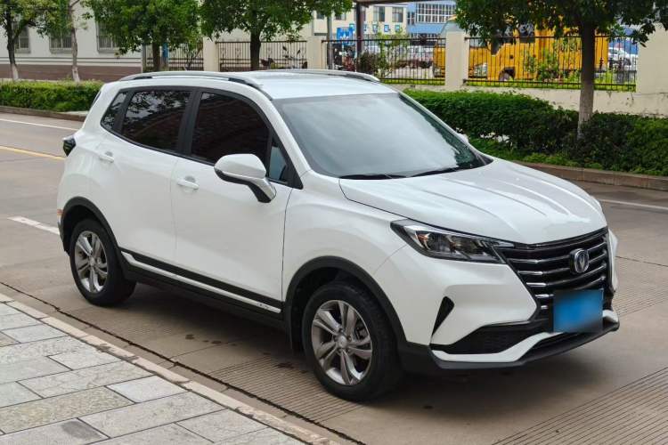 Used Changan CS15 2019 1.5L Manual Entry-Level Version China V Standard
