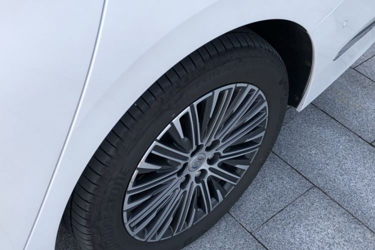 Used Buick GL8 New Energy 2024 Lu Zun Luxury Edition 7-Seater
