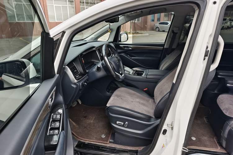 Used GAC Trumpchi M8 2023 Lingxiu Series 390T Prestige Edition