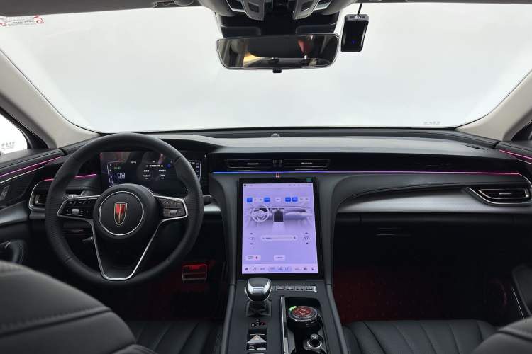 Used Hongqi H5 2024 1.5T DCT Smart Connect Flagship Edition
