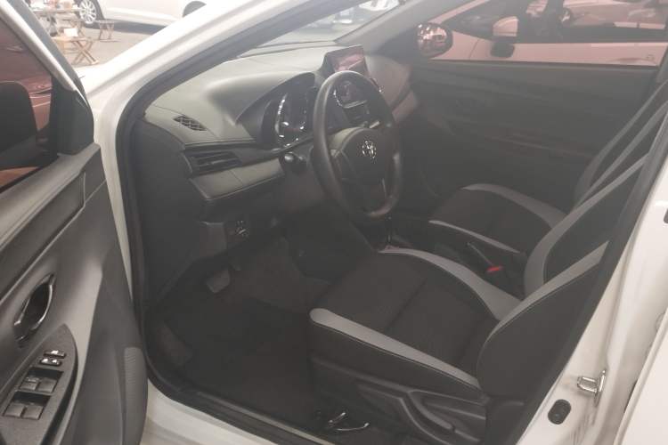 Used Toyota YARiS L 2020 X-Trail X 1.5L CVT Leading Edition
