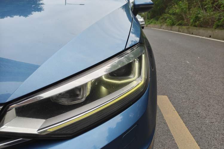 Used Volkswagen Touran 2016 Volkswagen Touran L 280TSI DSG Comfort Edition
