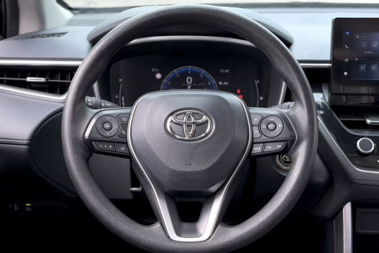 Used Toyota FRONTLANDER 2023 2.0L CVT Luxury Edition