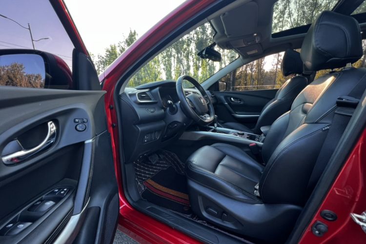 Used Renault Kadjar 2017 2.0L Two-Wheel Drive Luxury Edition
