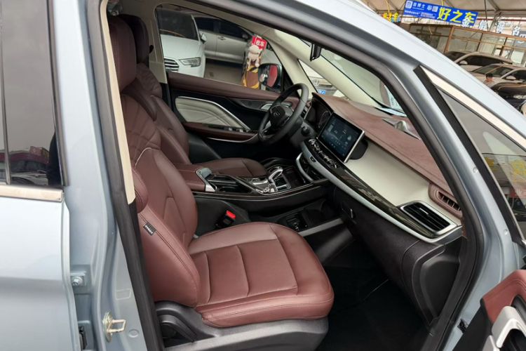 Used Geely Auto Jiajie 2022 1.8TD DCT Platinum Luxury Edition
