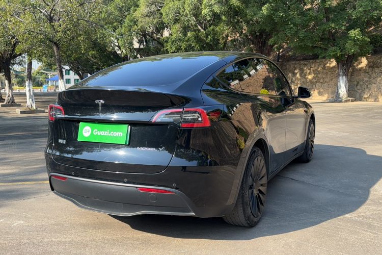 Used Tesla Model Y 2022 Rear-Wheel-Drive Version
