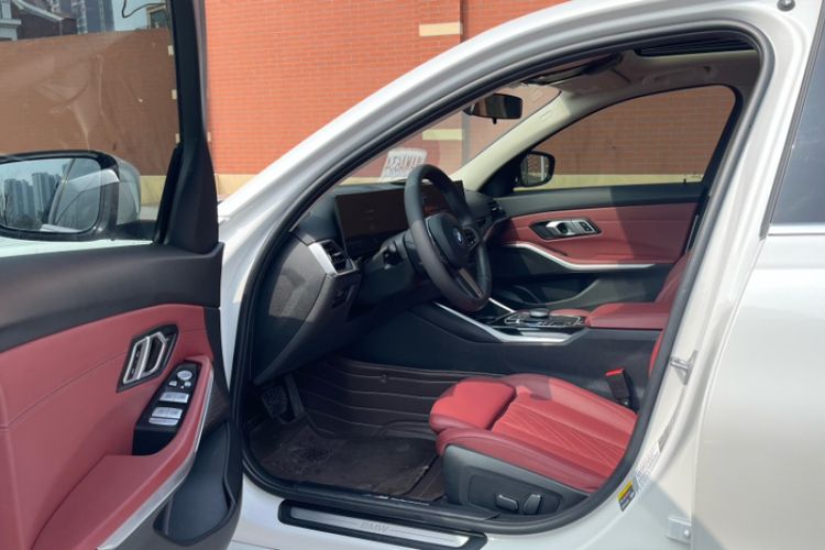 Used BMW i3 2024 eDrive 35 L