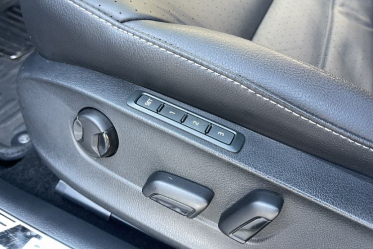 Used Volkswagen Passat 2017 330TSI DSG Prestige Edition
